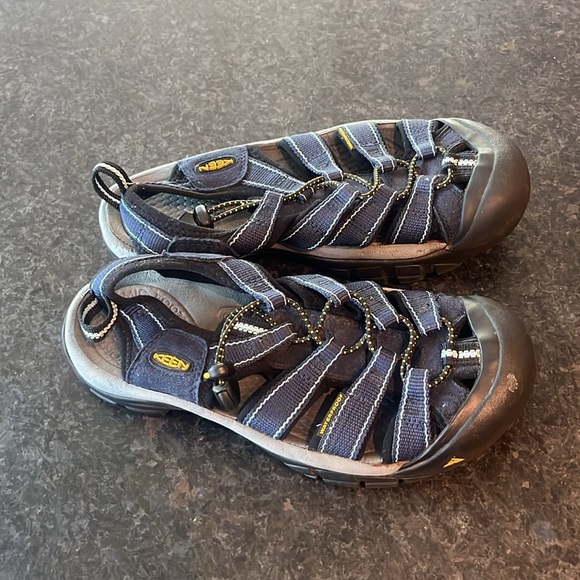 Keen Blue and Black Outdoor Sandals with Toe Protection - Picture 3 of 9